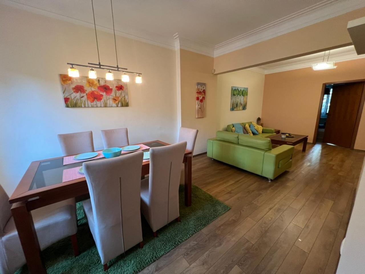 Top Pick! Central Spacious 2 Bedroom Apartment Sofya Dış mekan fotoğraf